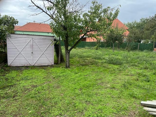 House and building land in the center of Pozarevac