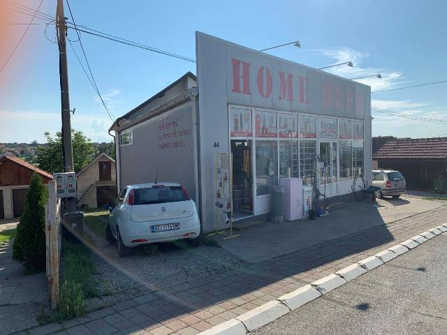 Business building and house, Lazarevac, Belgrade