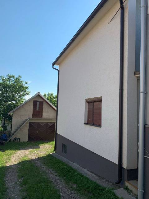 Business building and house, Lazarevac, Belgrade