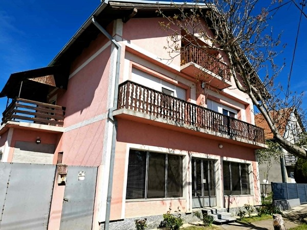 House in Dec, Serbia